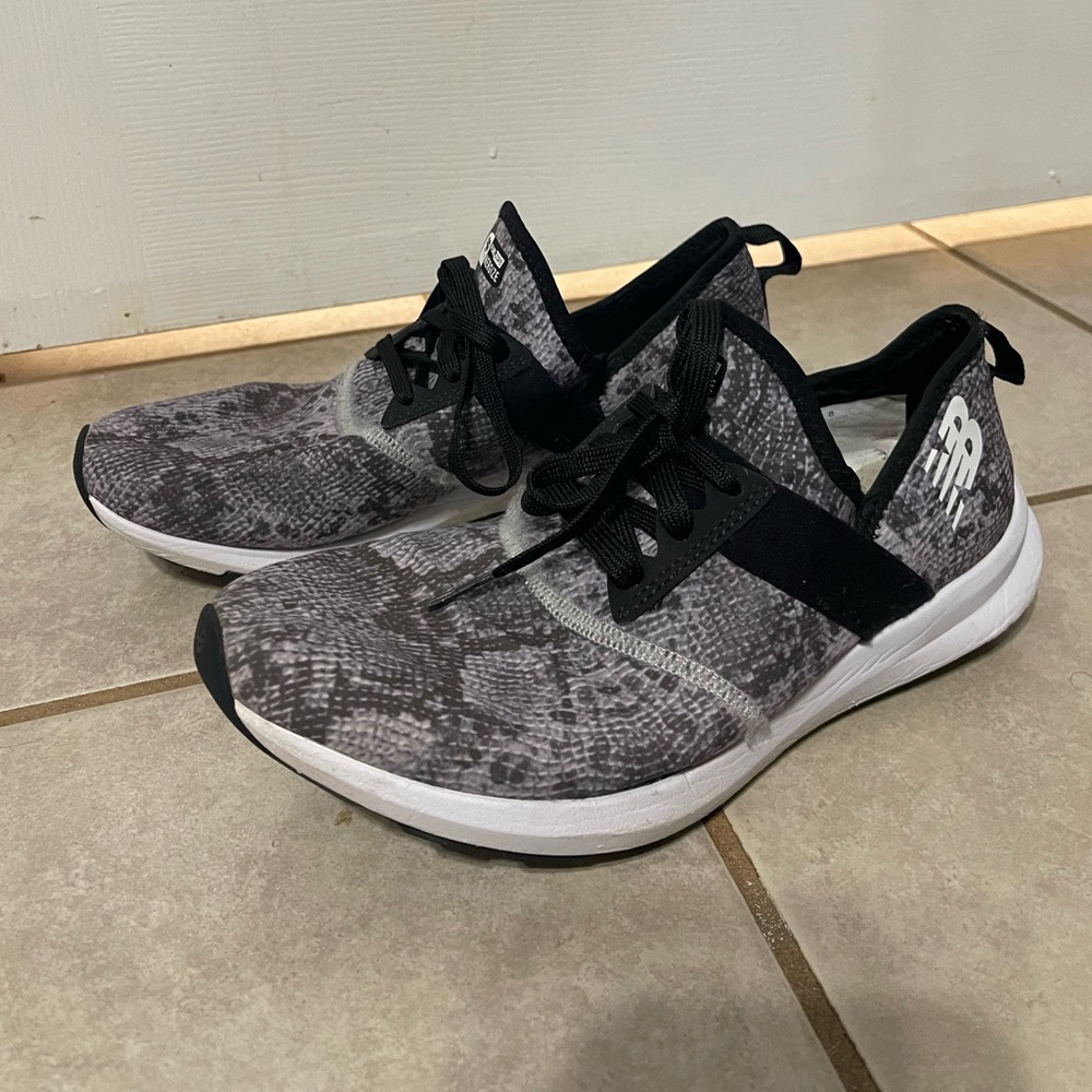 New Balance Snake print Tennis